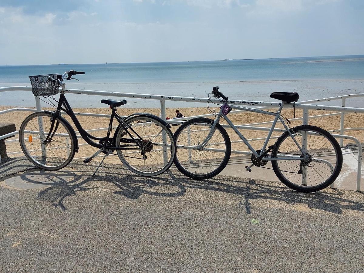 T2 moderne, lumineux, proche de la mer et des principaux accès routiers Saint-Nazaire  Esterno foto